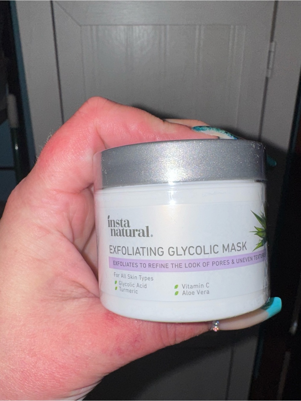 Exfoliating glycolic mask